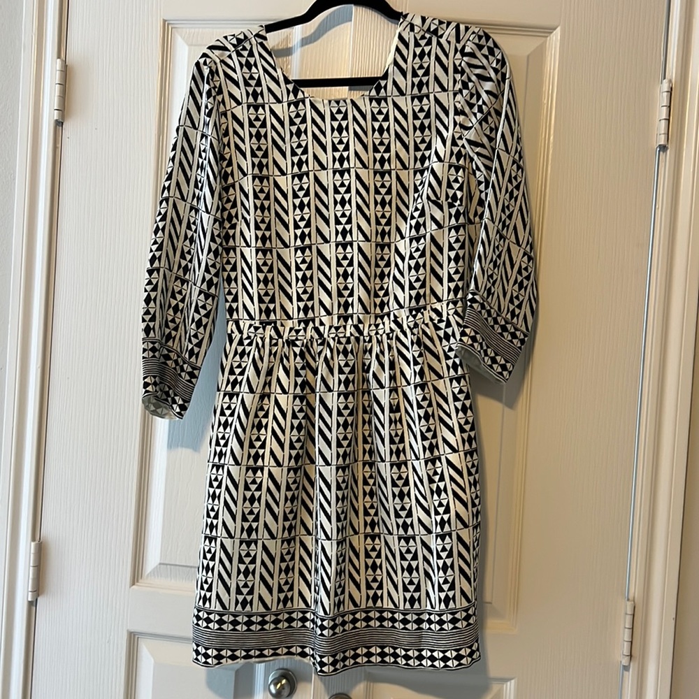 Madewell Black and White Dress size 6
